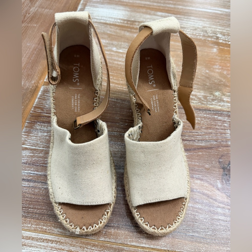 TOMS Women's Cream Canvas Espadrilles